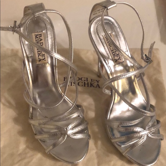 Badgley Mischka Shoes - Badgley Mischka Silver Pumps with dust bag